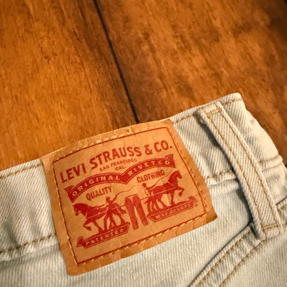 Levi's Ribcage Straight Light Blue Denim